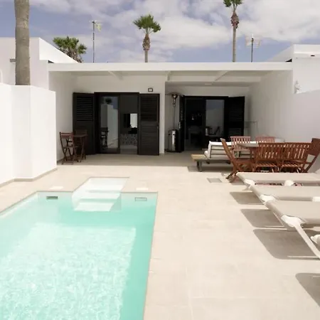 Casa Lily Semesterbostad *